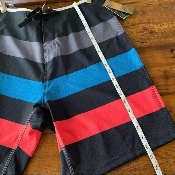 Burnside NWT Y2K Multicolor Striped Board Shorts Sz 34 - Picture 4 of 5